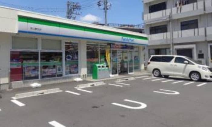 ファミマ(コンビニ)まで260m ハーモニーテラス大久手町