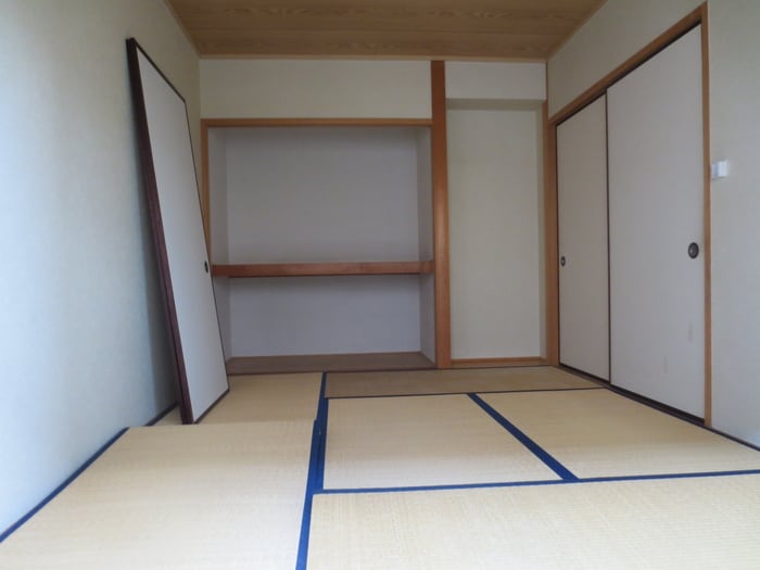 居室 レナジア久地野