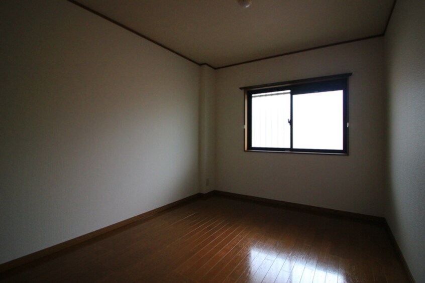 居室 レナジア久地野