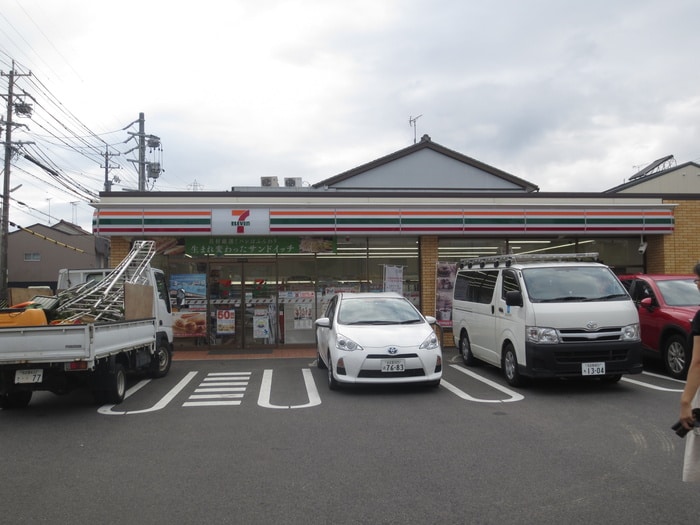 セブンイレブン(コンビニ)まで150m リバーサイド