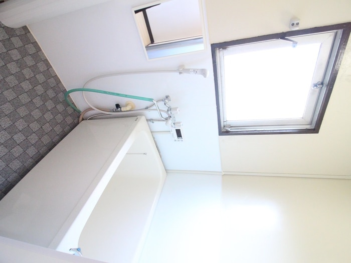 バス／シャワールーム等 広路苑