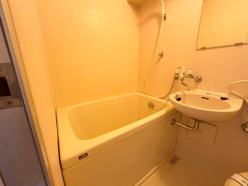 バス／シャワールーム等 新栄アネックス