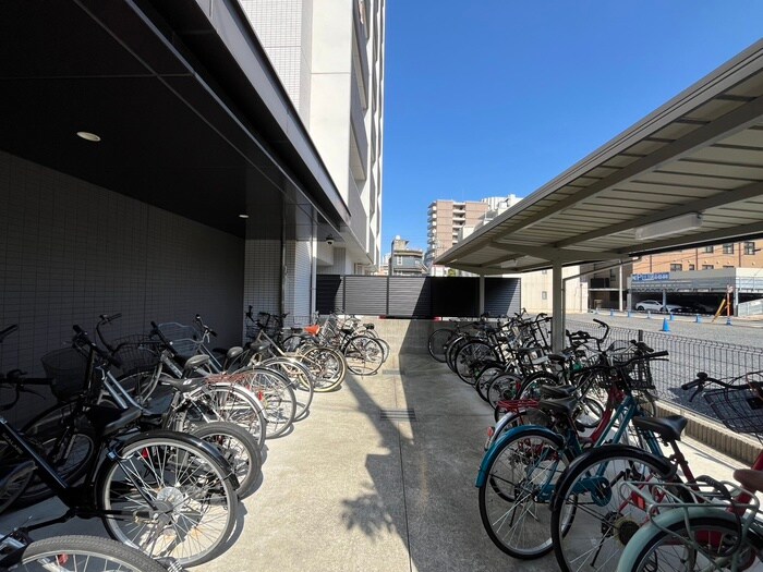 駐輪場 ラトゥール代官町WEST