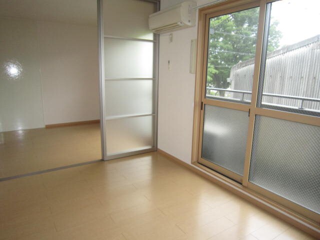 居室 エクセラン彩