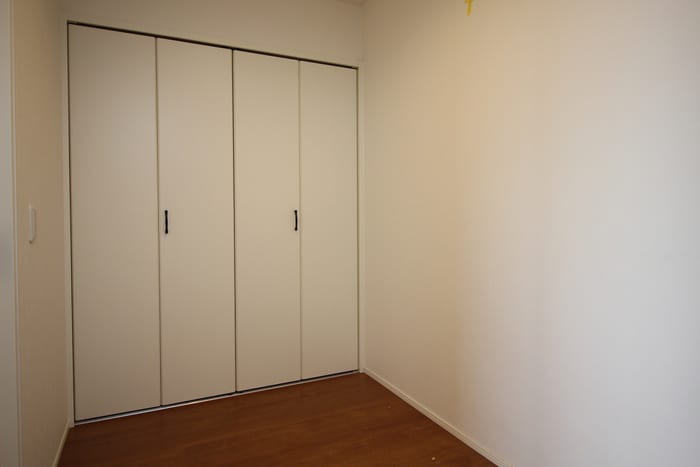 収納 プルミエール山之手