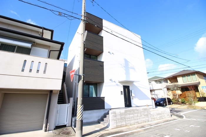 外観写真 ドルフ月見