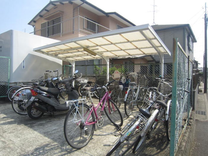 駐輪場 メゾン喜多山