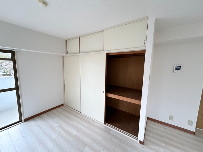 収納 パ－クス浅井