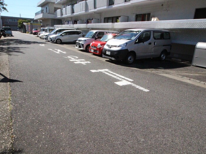 駐車場 パ－クス浅井