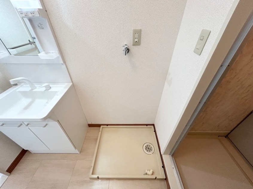 洗濯機置場 パ－クス浅井