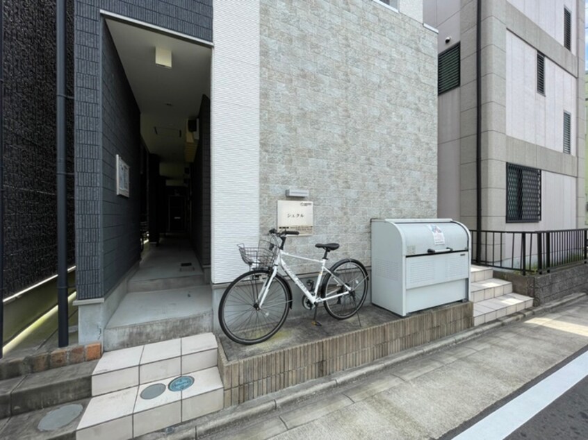 エントランス部分 シュクル