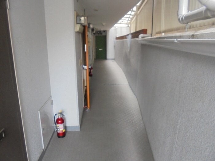 エントランス部分 プレスイン西笠寺