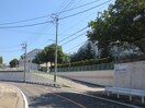 長根台小学校(小学校)まで50m シロソハイツ