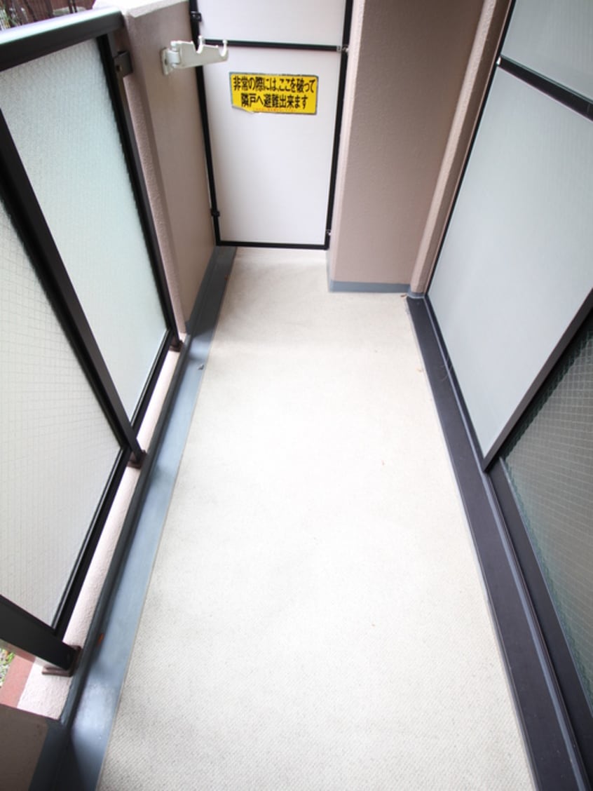 ベランダ・バルコニー サンハイツ城西