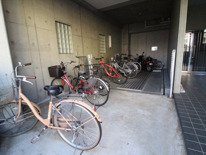 駐輪場 ＣＩＴＹ ＣＯＵＲＴ