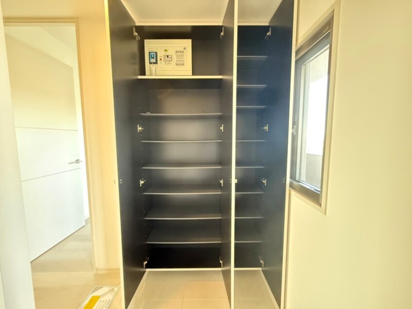 靴箱 茶屋ヶ坂ライズ