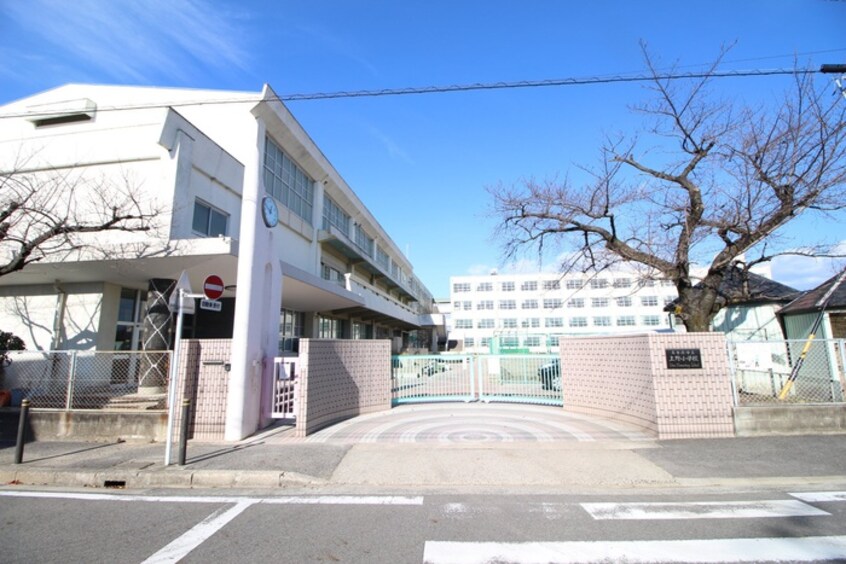 名古屋市立上野小学校(小学校)まで610m CHAYAGASAKA　RIZEマンション