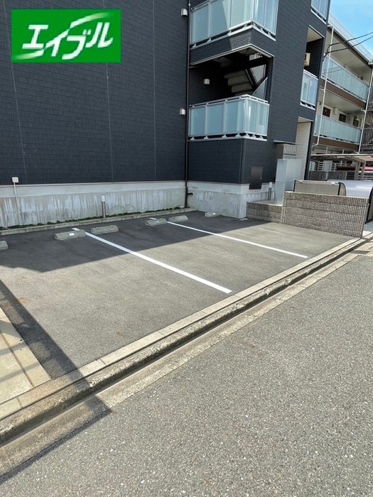 駐車場 リブリ・御器所ザ・ファースト