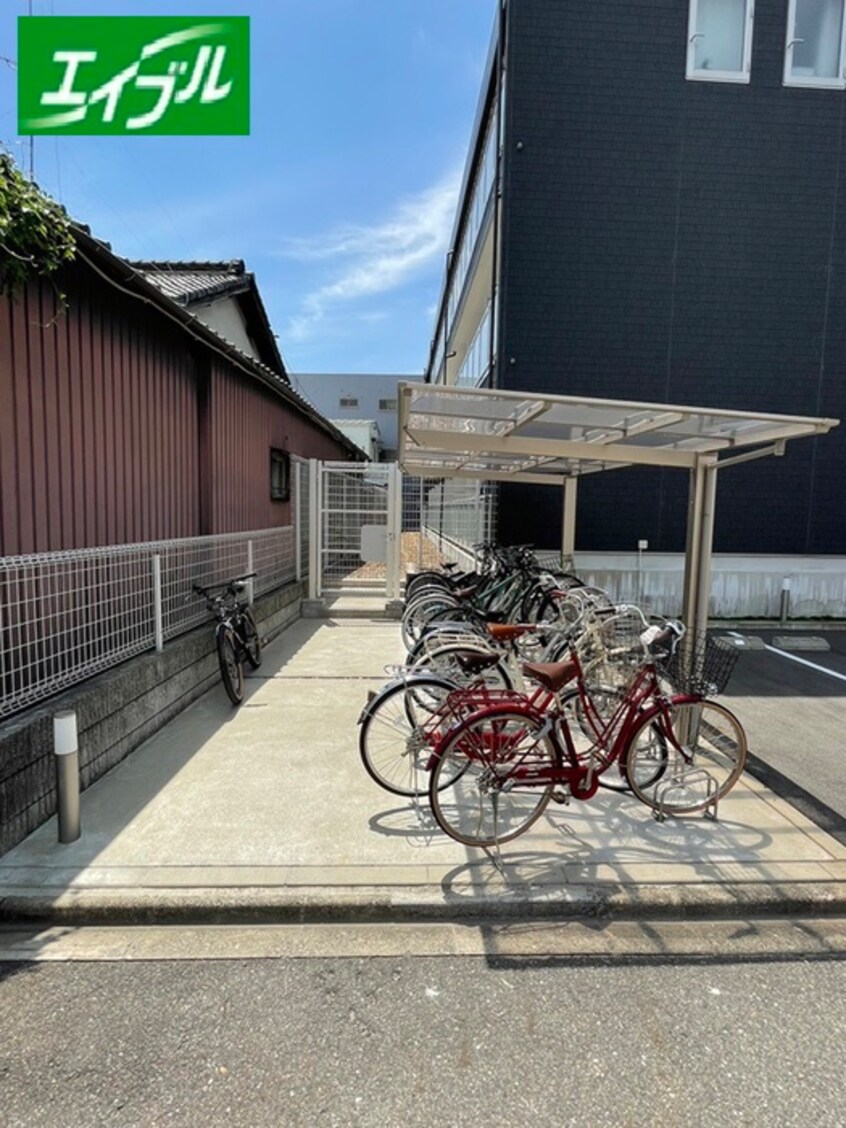 駐輪場 リブリ・御器所ザ・ファースト