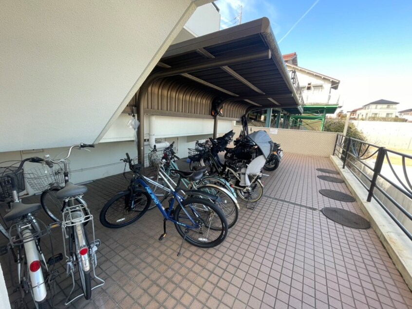 駐輪場 八事第一ビル