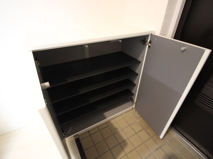 靴箱 八事第一ビル