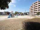 鳥居公園(公園)まで29m イ－ストパ－ク