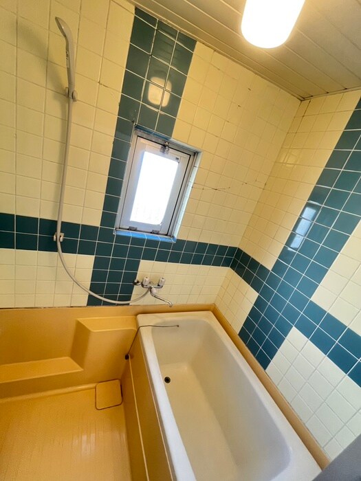 バス／シャワールーム等 川原ロイヤルハイツ