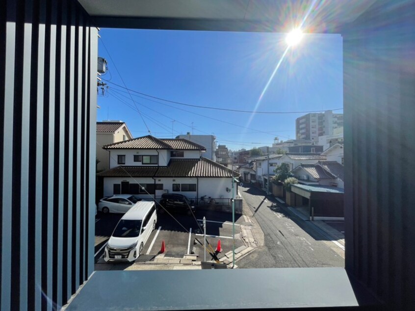 室内からの展望 カッツェカヤバ