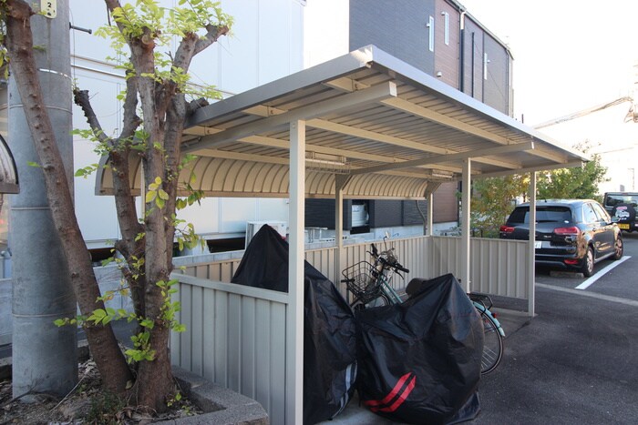 駐輪場 リビングタウン西枇杷島B