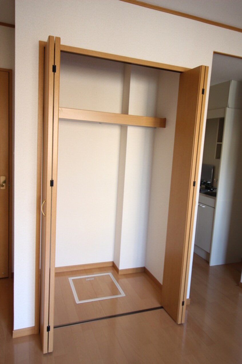 収納 プリミエール豊栄