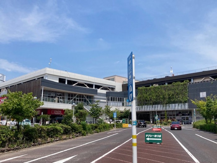 イオンタウン千種(ショッピングセンター/アウトレットモール)まで751m ﾌﾟﾚｻﾝｽ新栄ﾘﾐｯｸｽ(409)