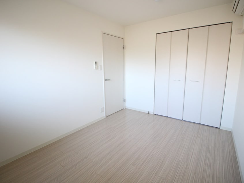 居室 ルペルティア植田