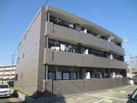 ファミール外山