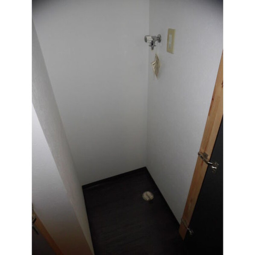 洗濯機置場 ＳＫ ＢＵＩＬＤＩＮＧ－７