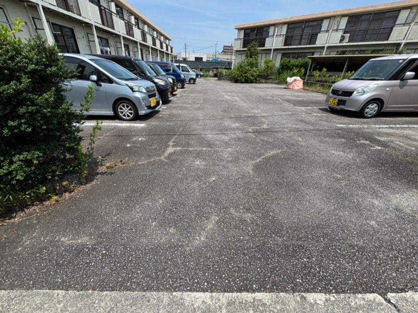駐車場 シティハイム平草伍番館