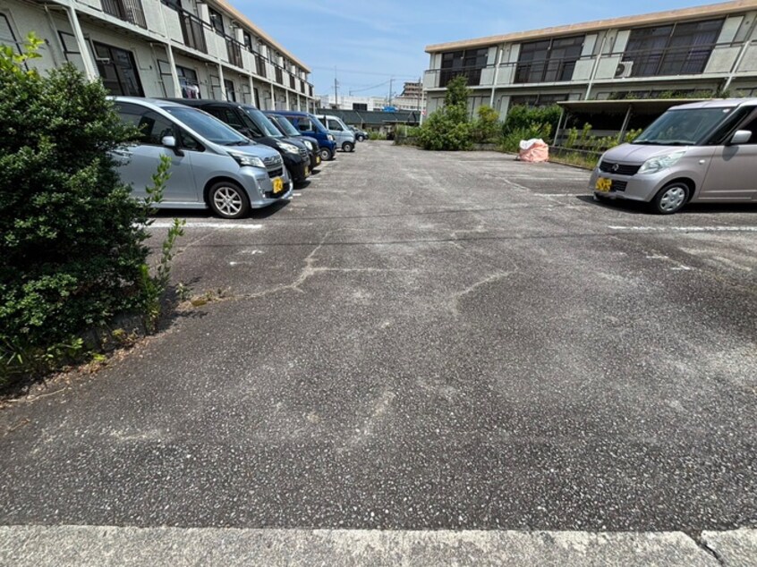 駐車場 シティハイム平草伍番館