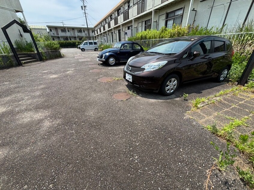 駐車場 シティハイム平草伍番館