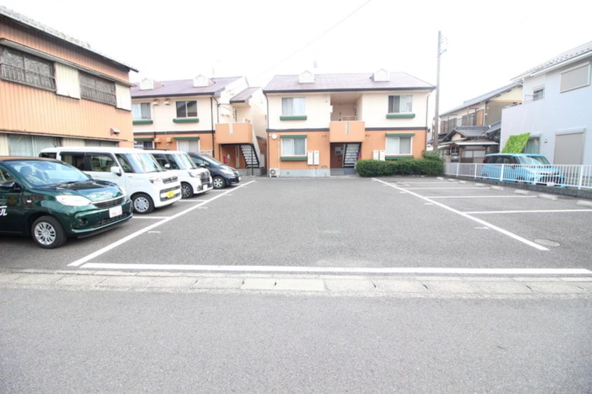 駐車場 シャトル泉