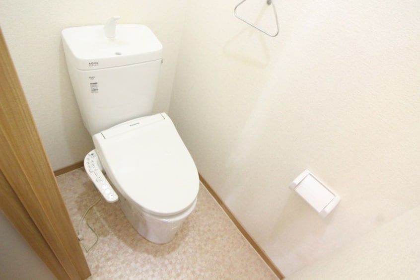 トイレ シャトル泉