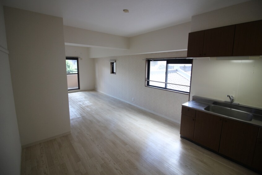 居室 ル・ヴァン橘