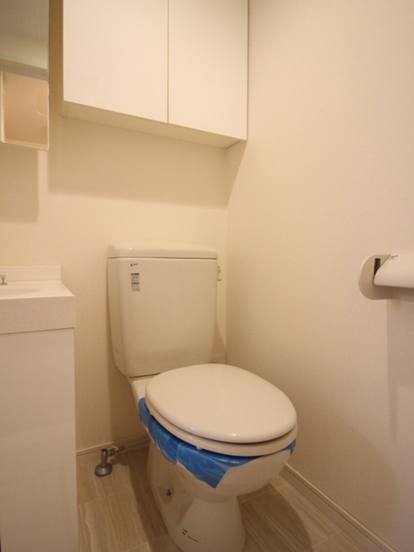 トイレ ヴェリテール本陣