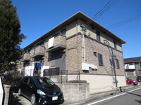 メイプルヒルズ C棟