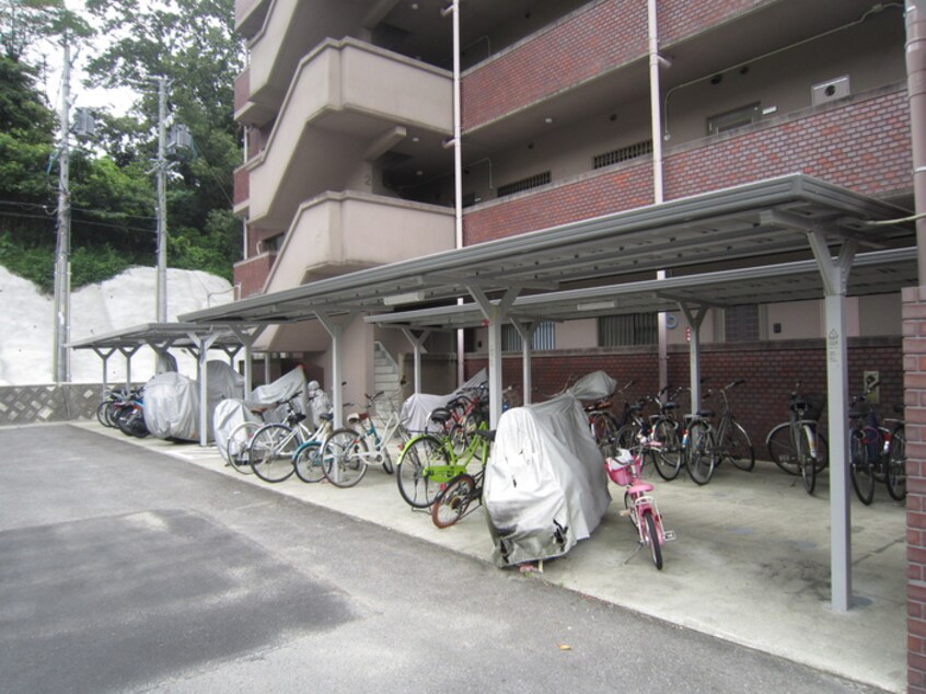 駐輪場 天神山マンション ２号館