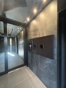 エントランス部分 プレサンス太閤通駅前デュプル