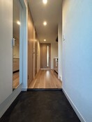 玄関 プレサンス太閤通駅前デュプル