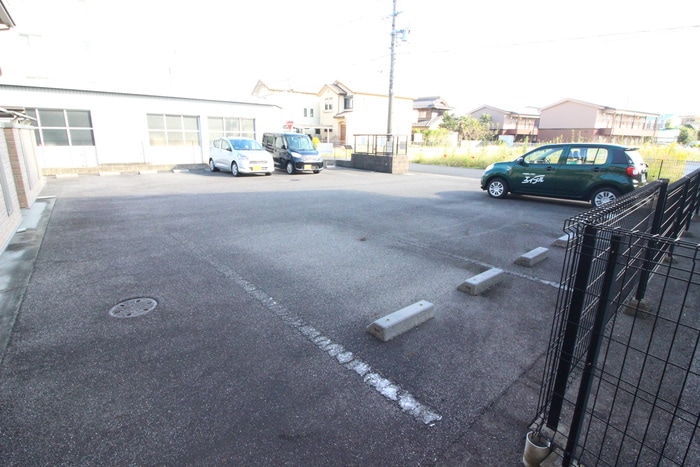 駐車場 ハイツひまわり