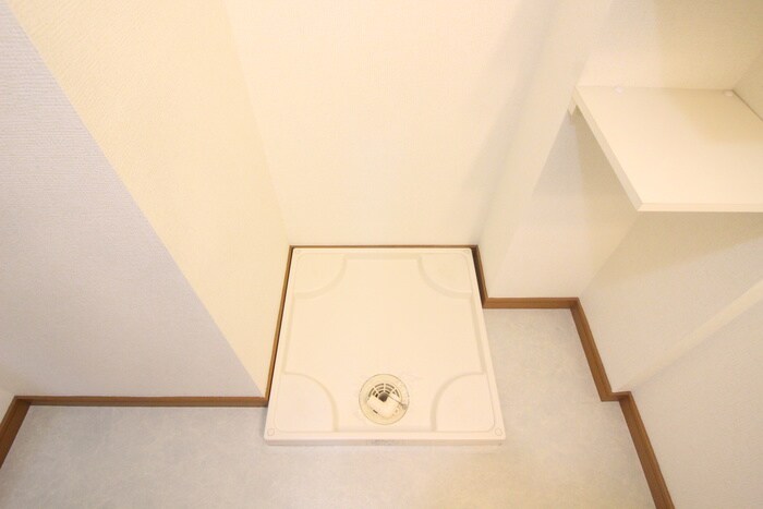 洗濯機置場 ハイツひまわり