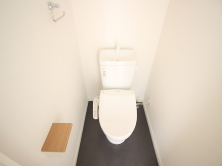 トイレ ｼﾞｭﾈｽｺｰﾄ桜山