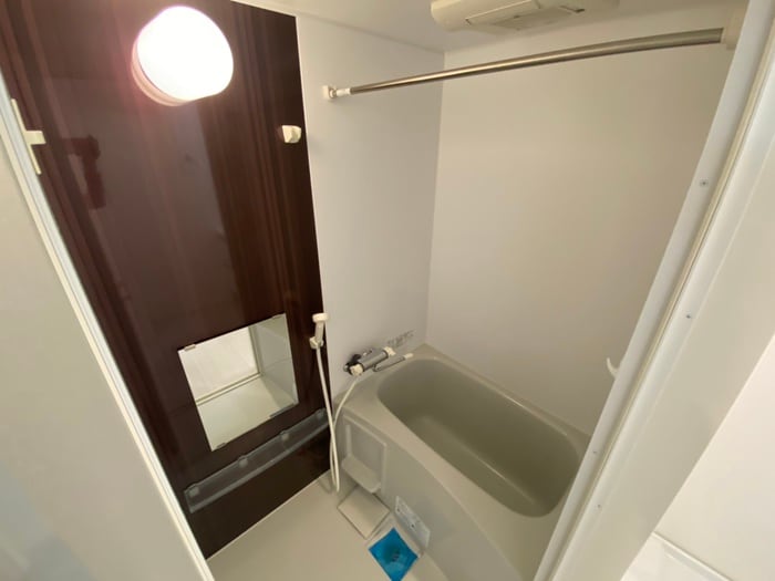 バス／シャワールーム等 ヴィータ+N