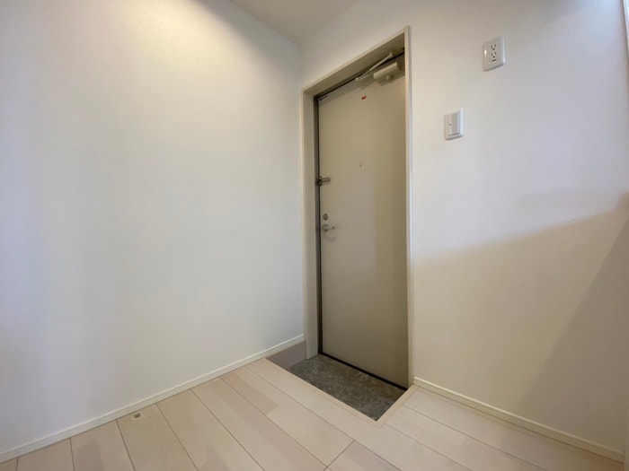 玄関 ヴィータ+N